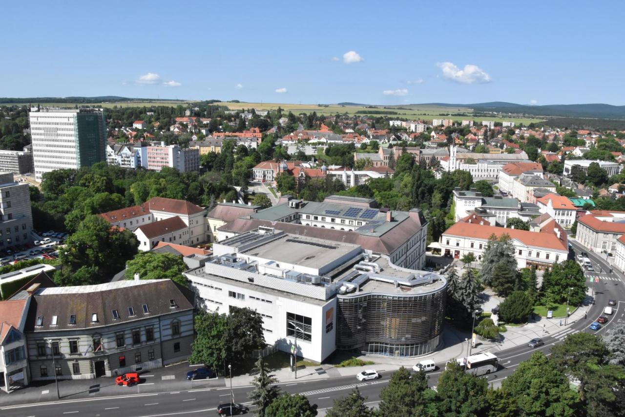 Panorama View Apartment Veszprem Exterior photo